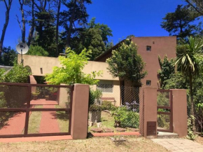 Los 3 Gringos Casa Bosque P Ramos